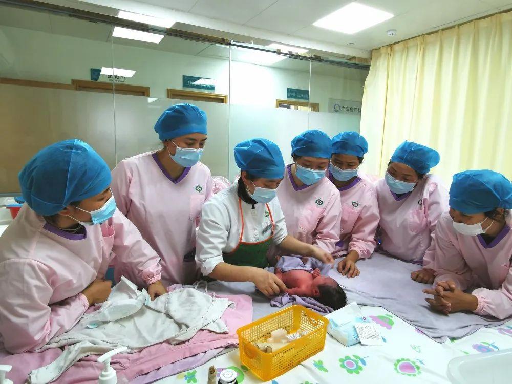 新乡妇婴监护型护送